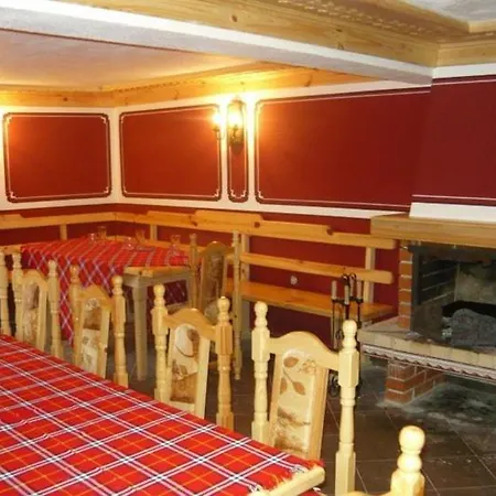 Guest house Edelweiss 2*