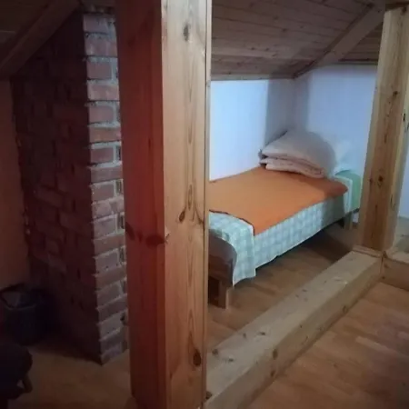 Guest house Edelweiss 2*